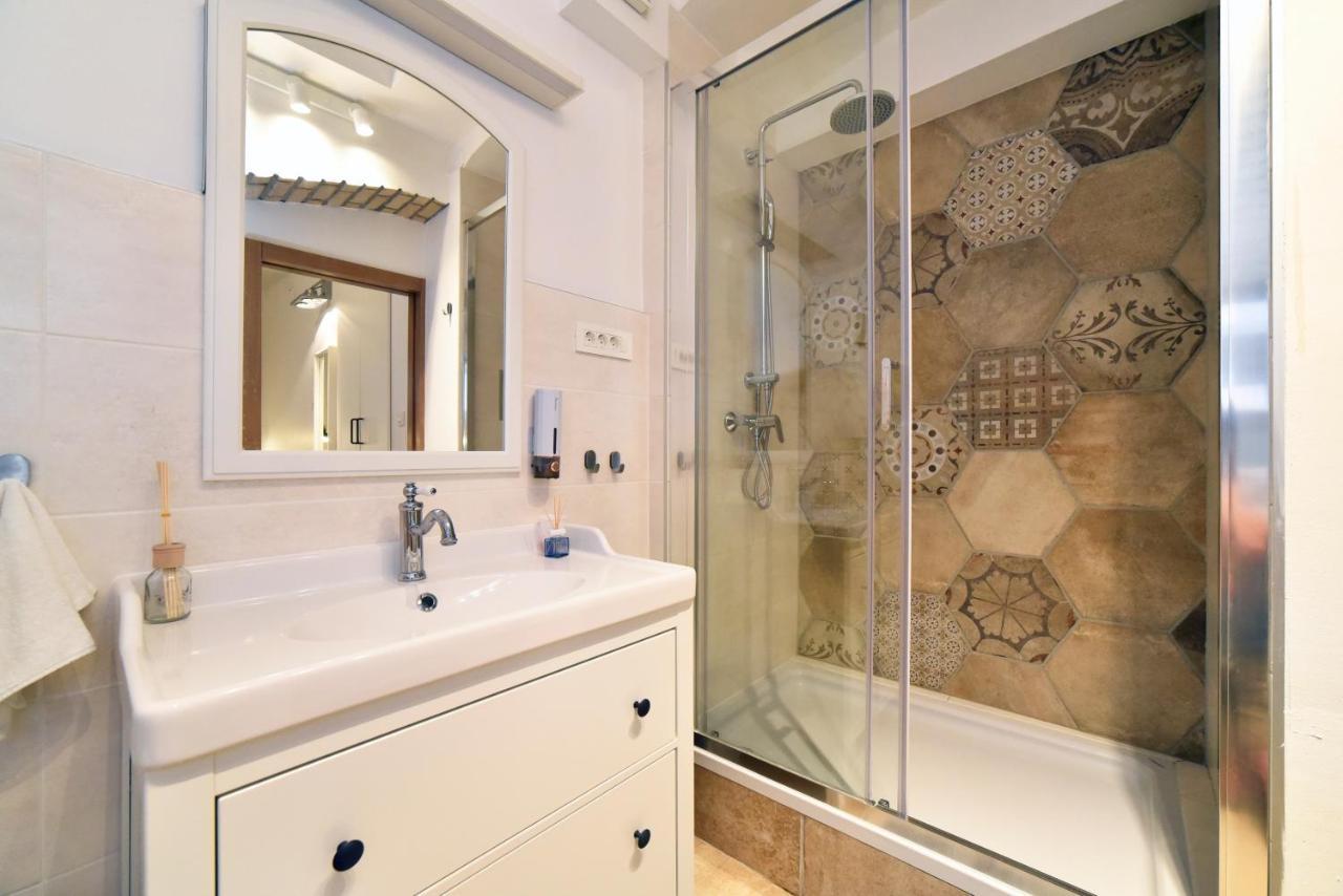 Manuela Varsavska Studio Apartments Zagabria Esterno foto