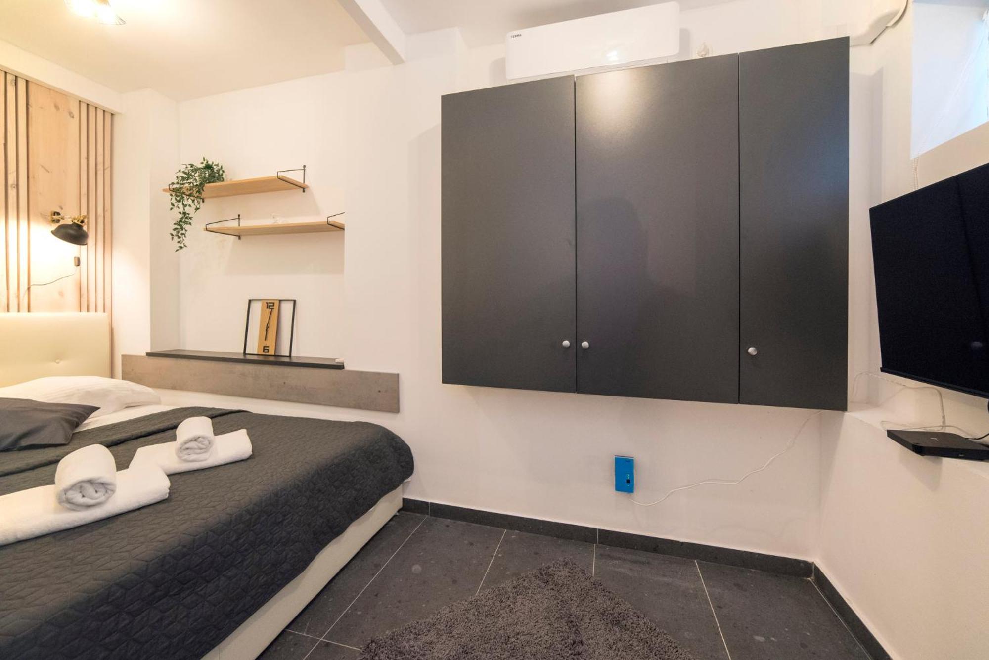Manuela Varsavska Studio Apartments Zagabria Esterno foto