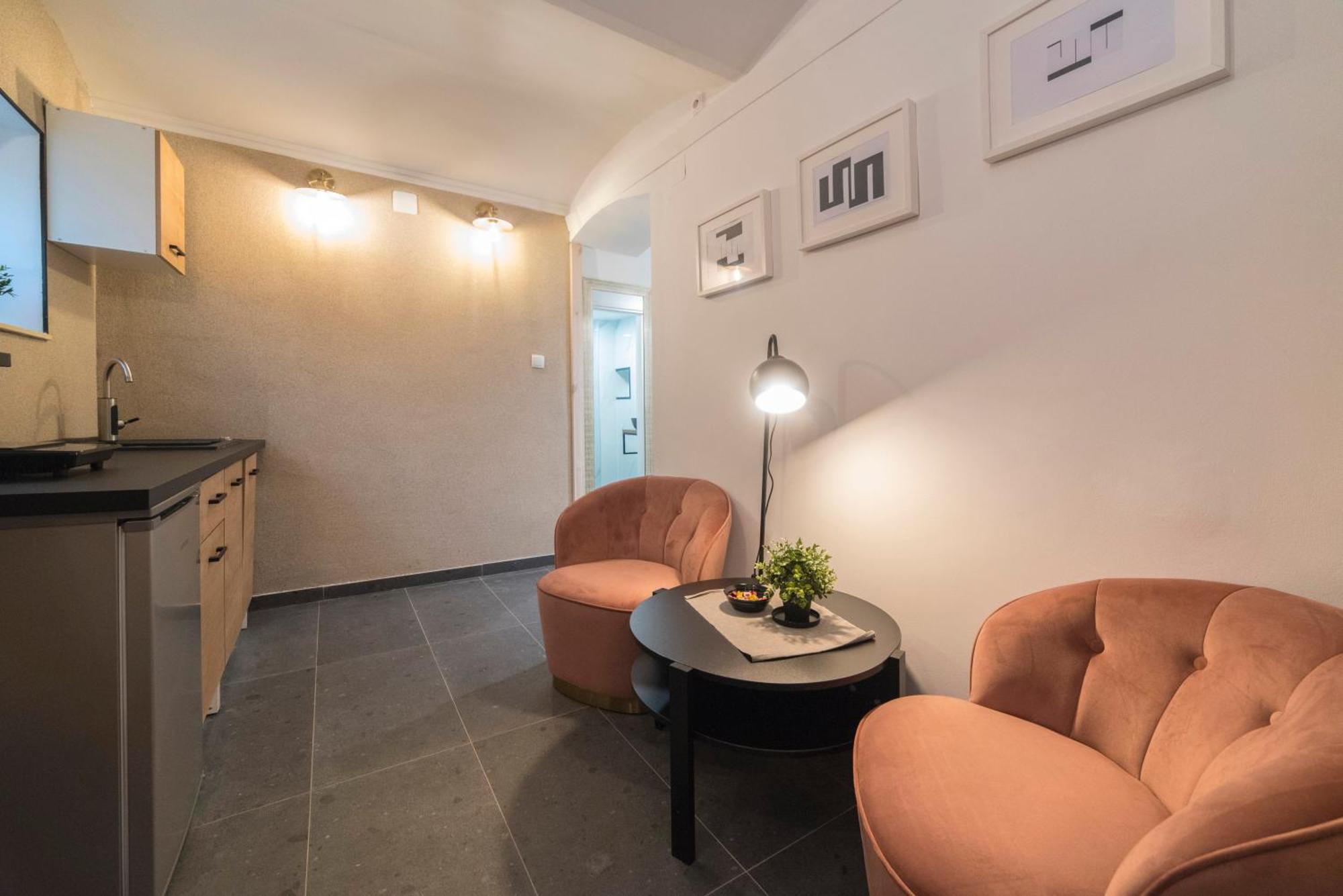 Manuela Varsavska Studio Apartments Zagabria Esterno foto