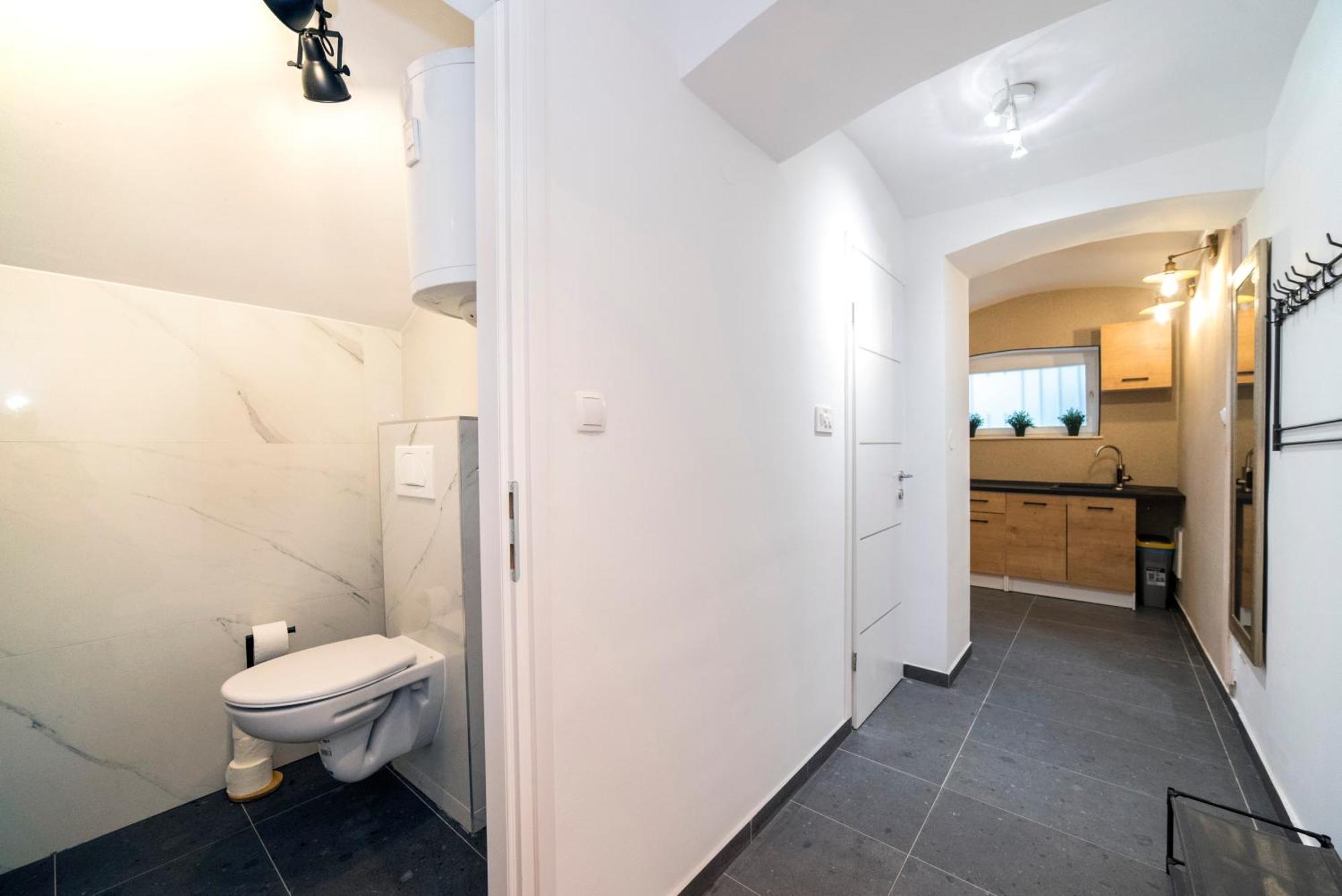 Manuela Varsavska Studio Apartments Zagabria Esterno foto