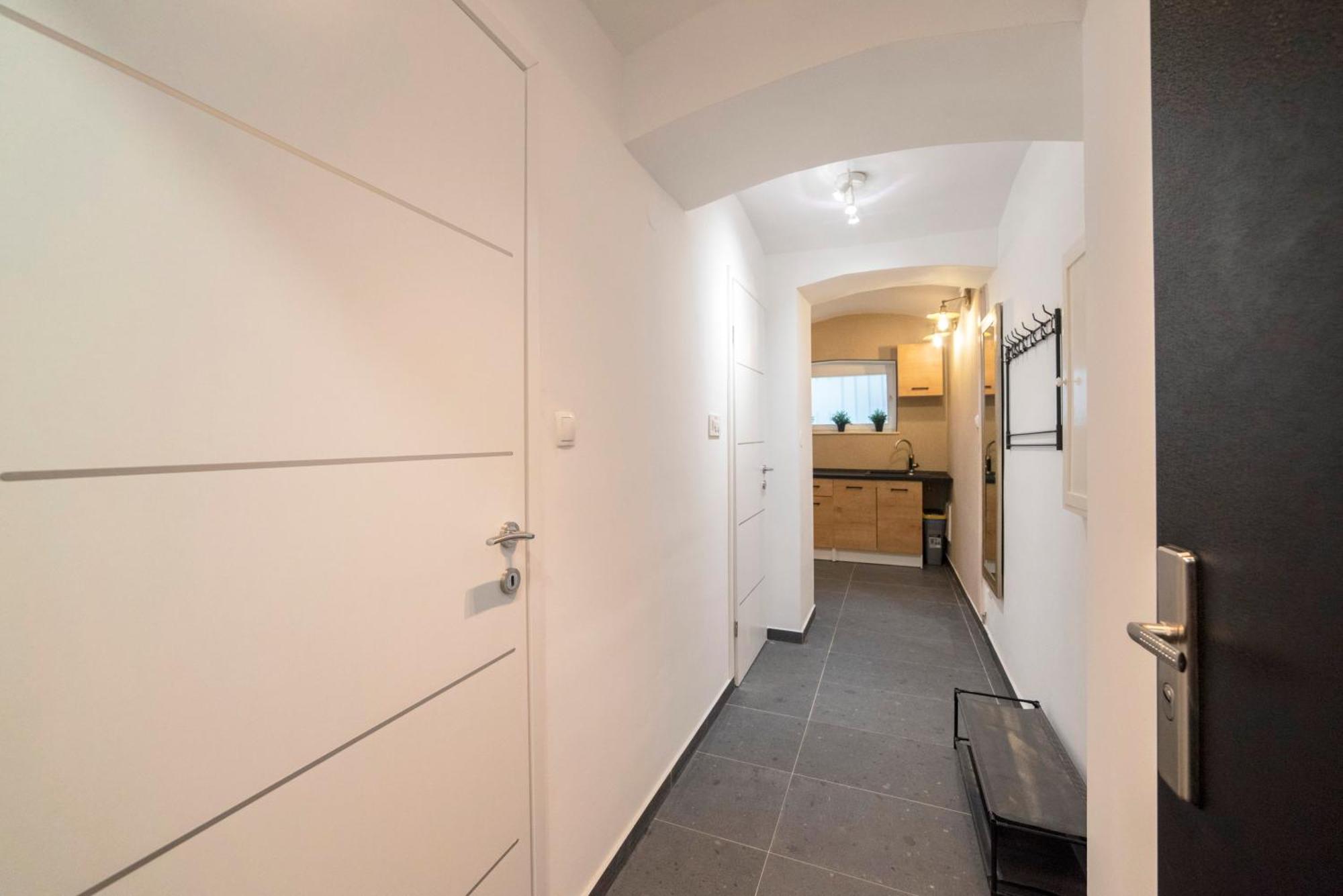 Manuela Varsavska Studio Apartments Zagabria Esterno foto